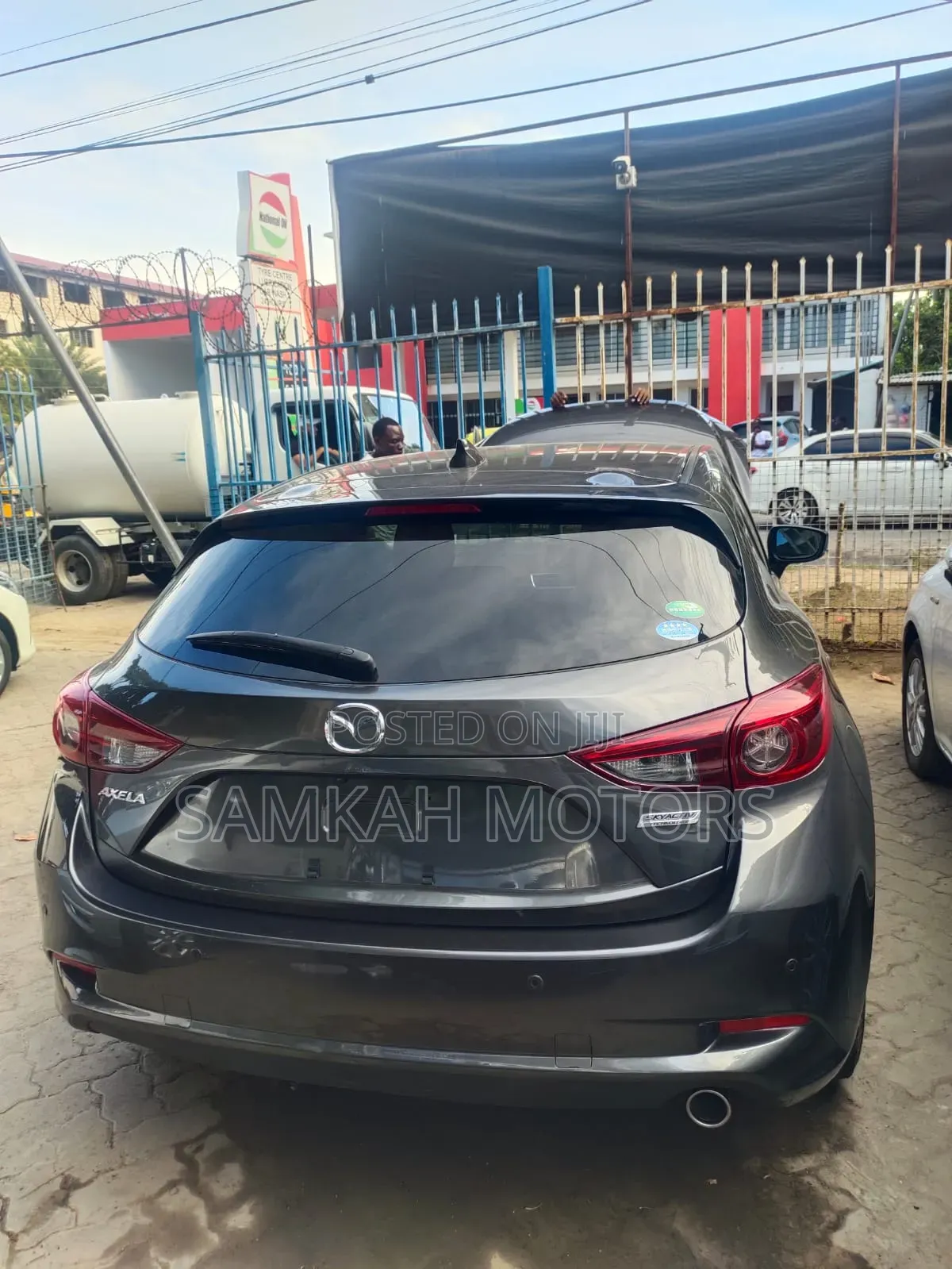Mazda Axela 2020 Gray