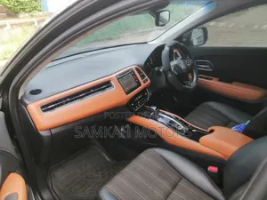 Honda Vezel 2018 Green