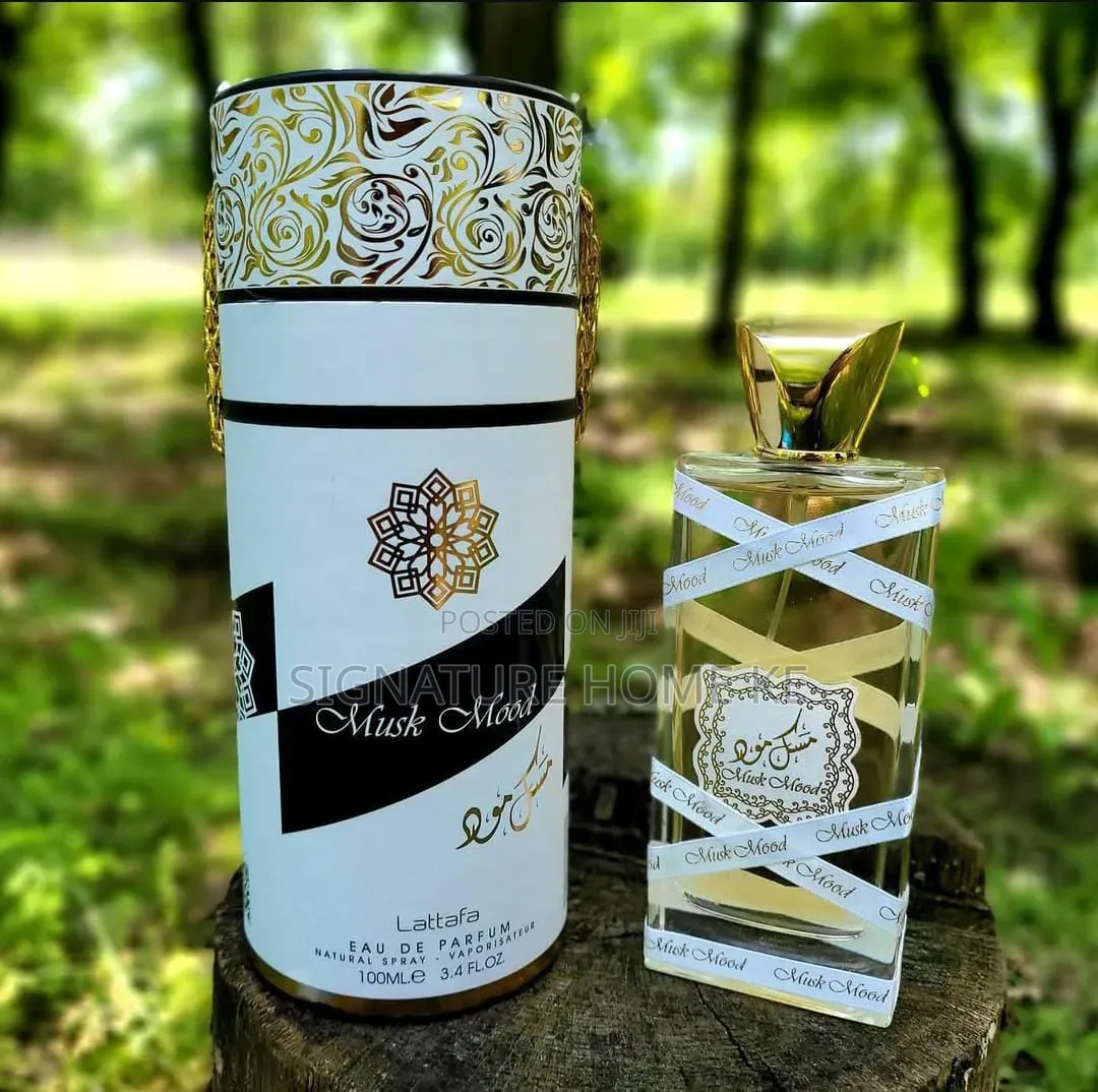 Musk Mood by Lataffa Perfume