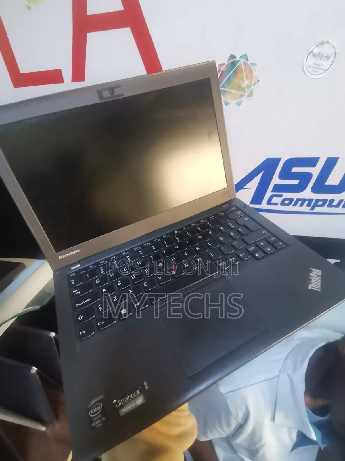 Laptop Lenovo ThinkPad X250 8GB Intel Core i7 HDD+SSD 500GB