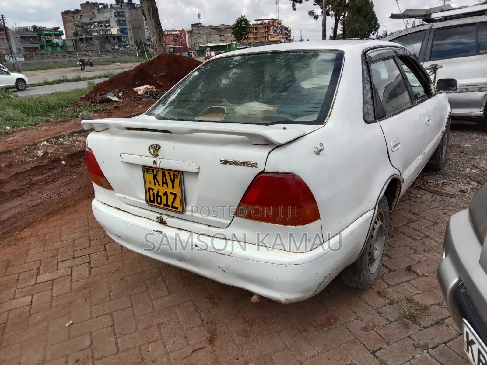 Toyota Corolla 1998 White