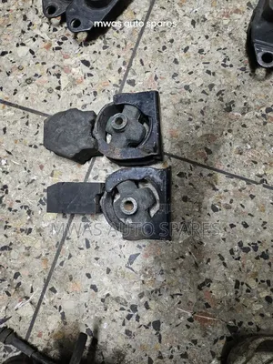 Toyota Fielder Mounting