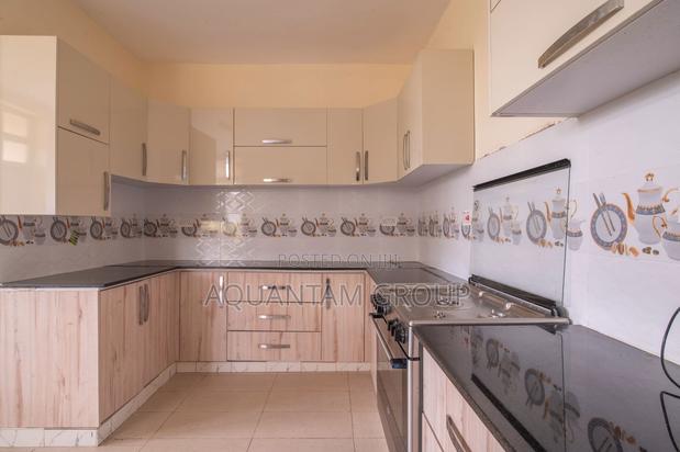 5bdrm Mansion in Runda Mhasibu Estate, Thindigua/Kasarini for sale
