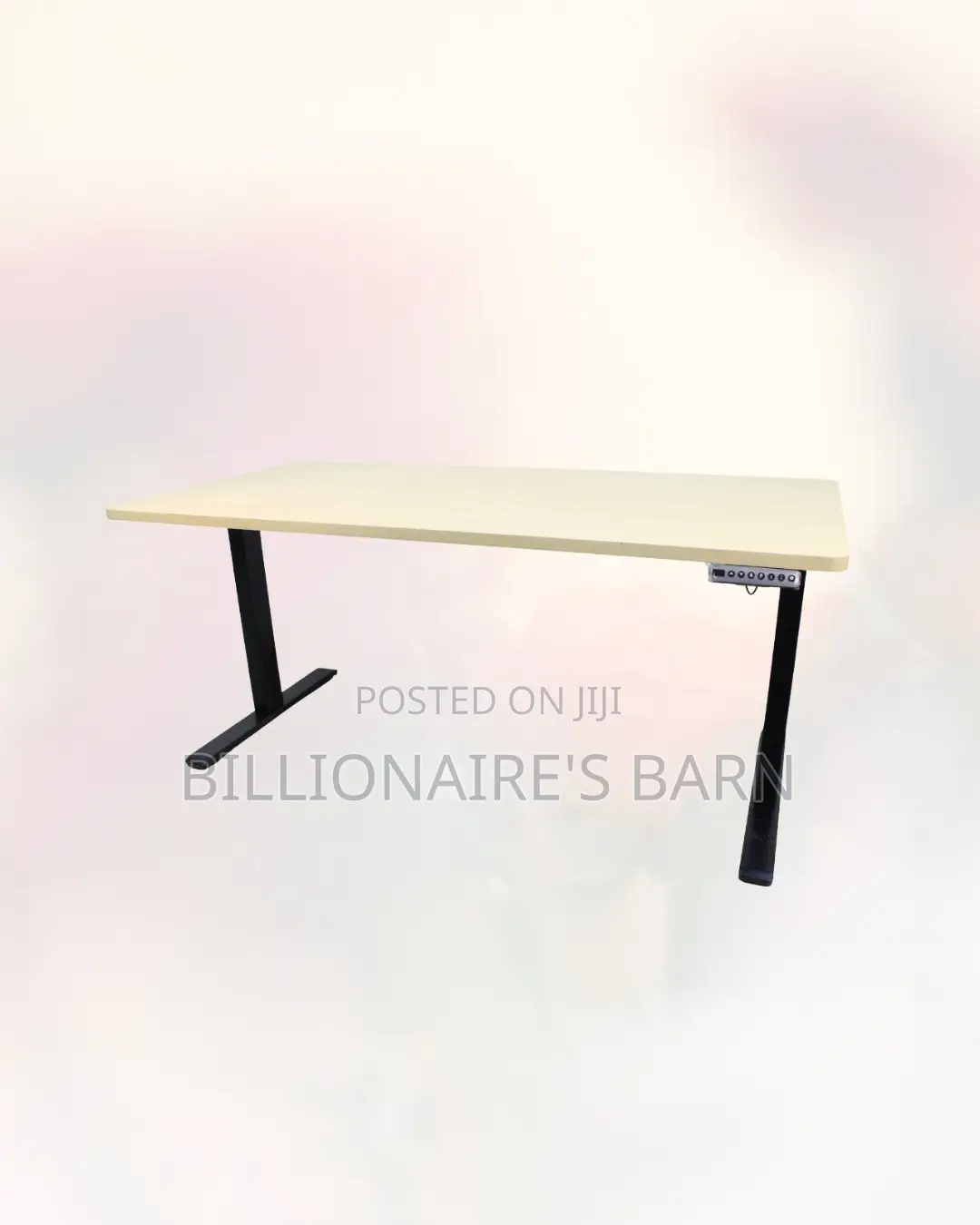 Boost Workflow With This Desk Executive Sit-Stand Comfort for Hybrid