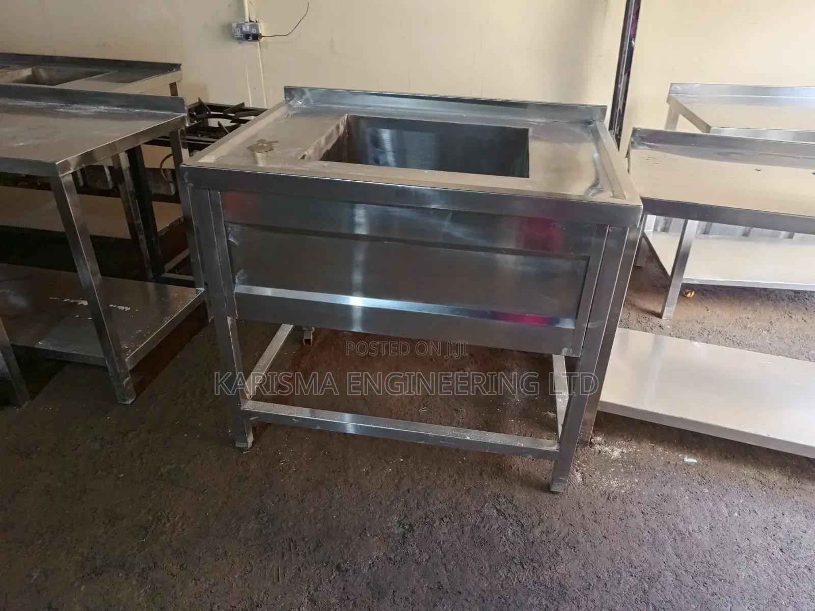 Stainless Steel Commercial Kitchen Sink