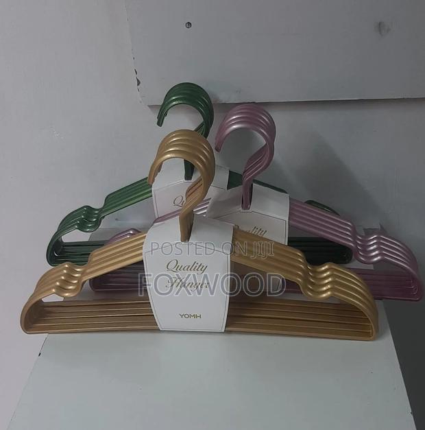 5pc Plastic Clothes Drying Hanger