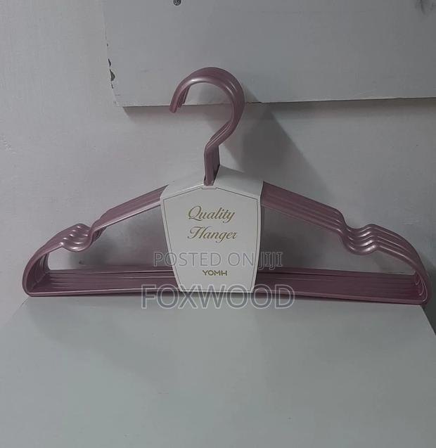 5pc Plastic Clothes Drying Hanger - thumbnail 3