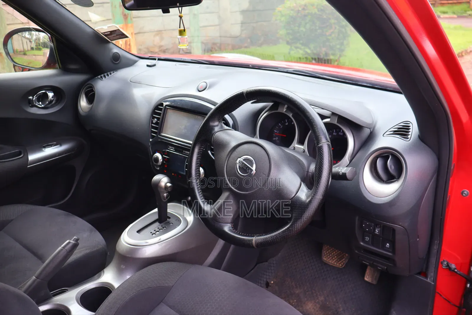 Nissan Juke 2013 Red