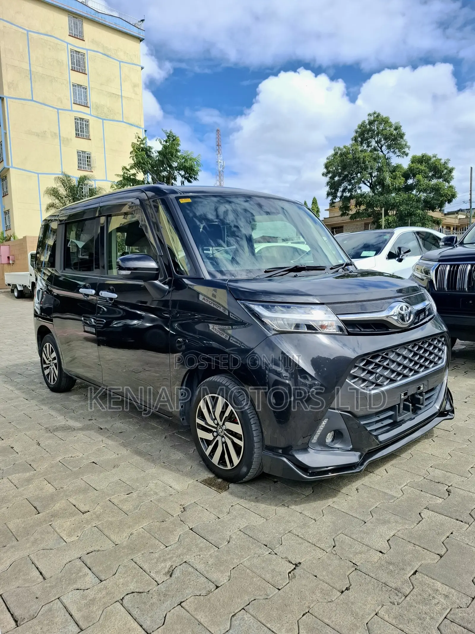 Toyota Tank 2019 Black