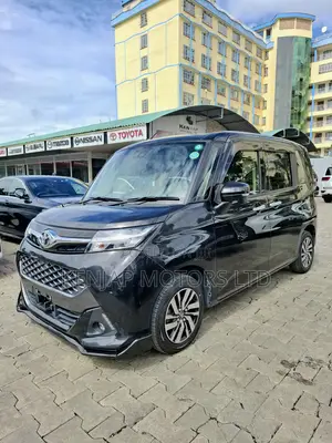 Toyota Tank 2019 Black