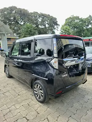 Toyota Tank 2019 Black