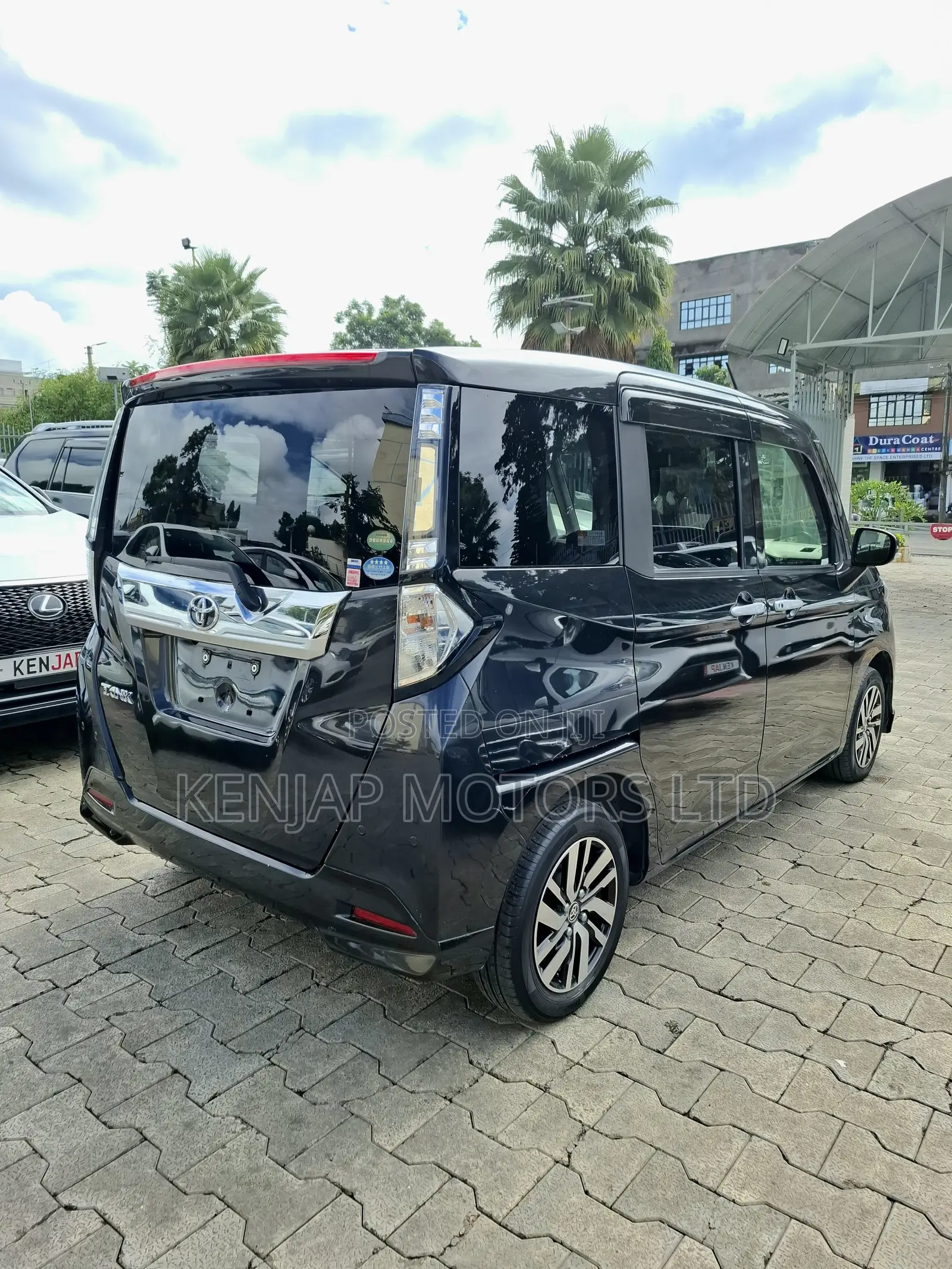 Toyota Tank 2019 Black