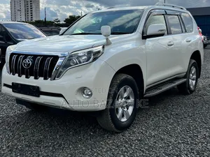 Toyota Land Cruiser Prado 2.7 2017 White