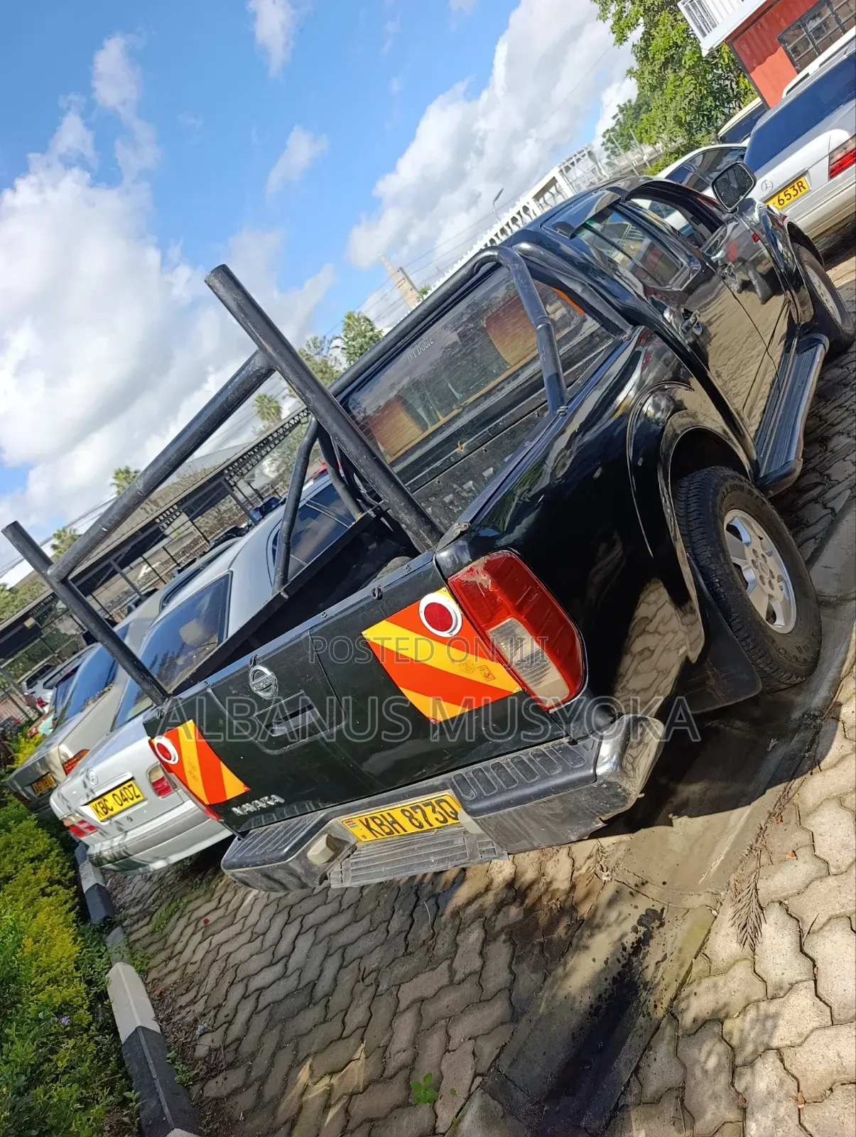 Nissan Navara 2005 Black