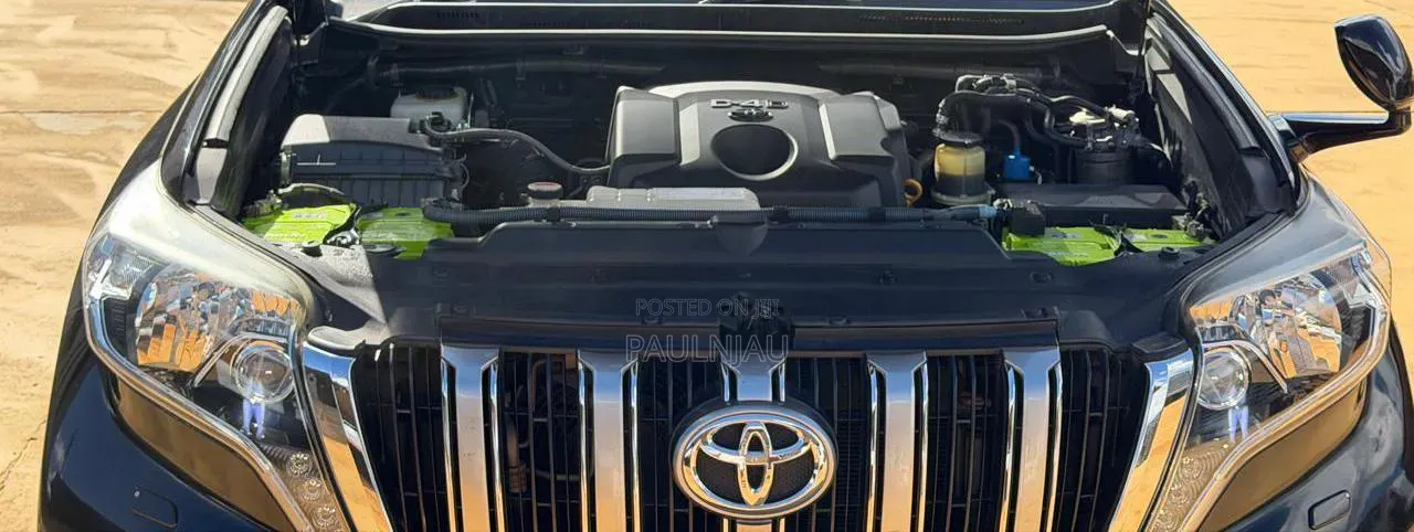 Toyota Land Cruiser Prado 2017 Black