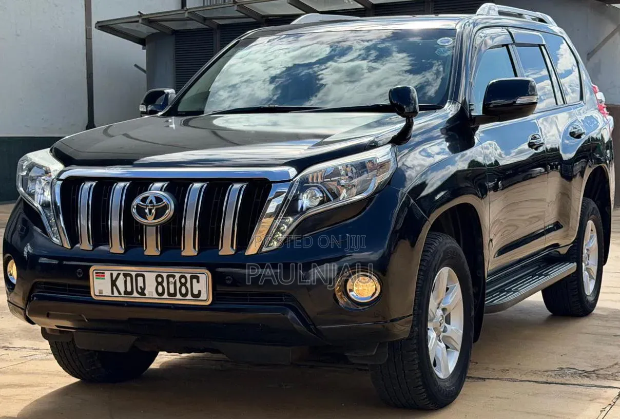 Toyota Land Cruiser Prado 2017 Black