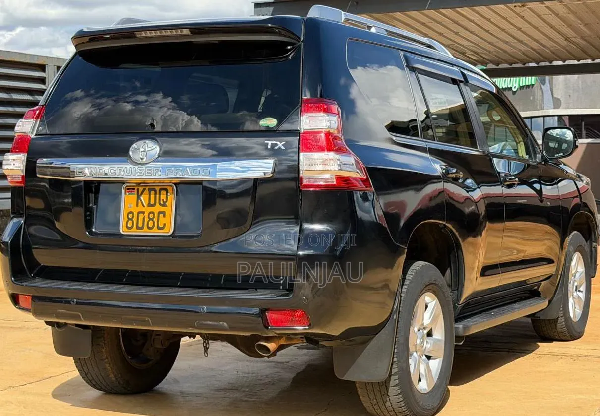 Toyota Land Cruiser Prado 2017 Black