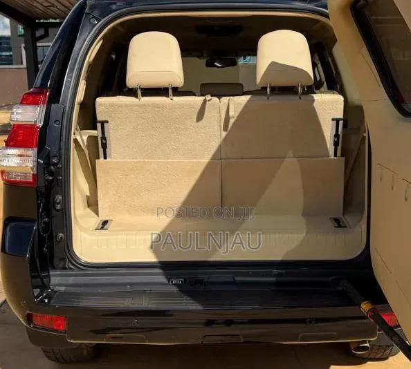 Toyota Land Cruiser Prado 2017 Black