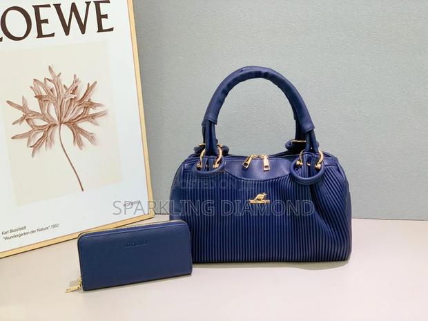Quality Lady's Handbag - thumbnail 5