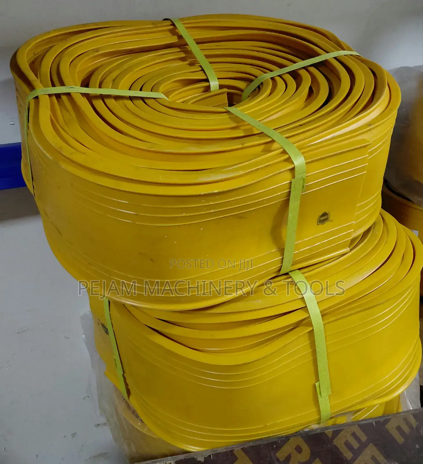 PVC Sika Waterbar Yellow