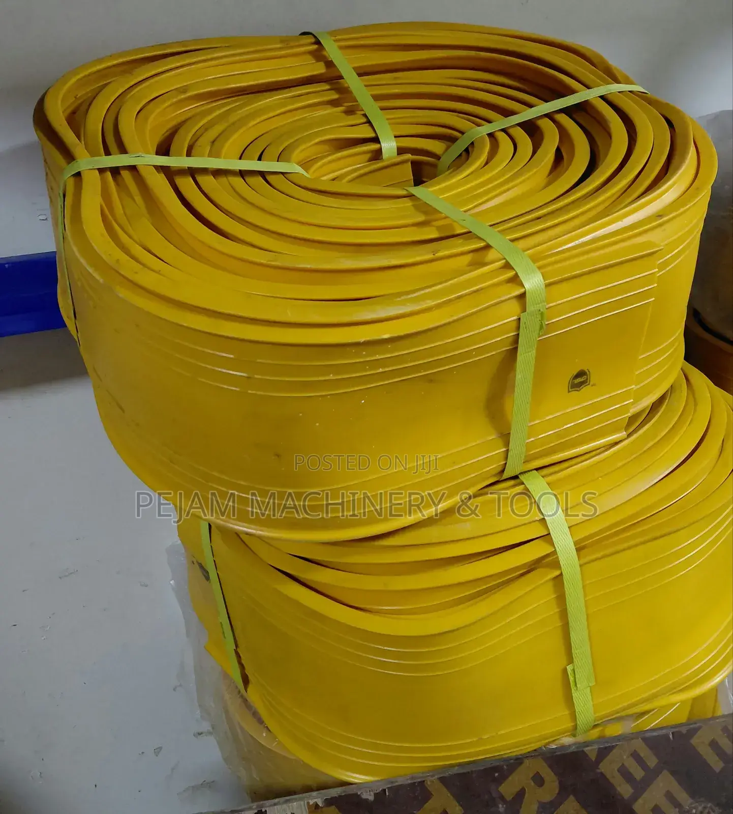 PVC Sika Waterbar Yellow