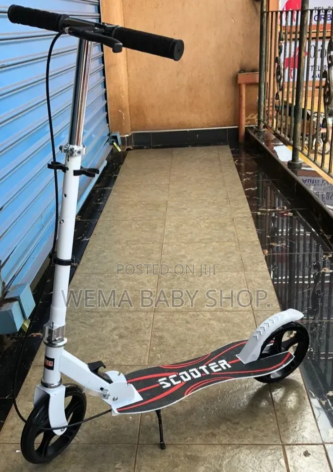 2 Wheel Scooter (7+) (With Hand Brakes)