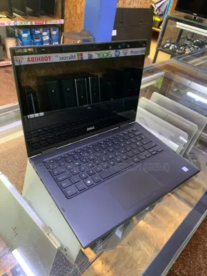 Laptop Dell Latitude 3390 8GB Intel Core i5 SSD 256GB