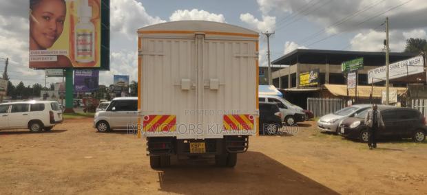 Isuzu NQR 2010 - thumbnail 5