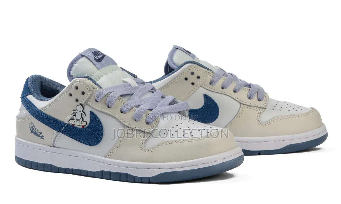 Nike Sb Dunk Low “Just Stitch It Hyper Royal “ 
Sneakers