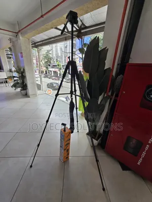 Prokama Pk-9999 Tripod 2.1m – Strong, Tall + Remote Phone Holder