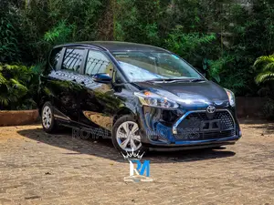 Toyota Sienta 2019 Black