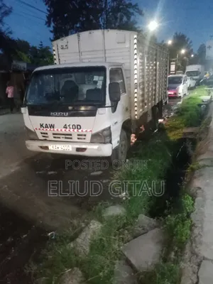 Isuzu NPR 2006