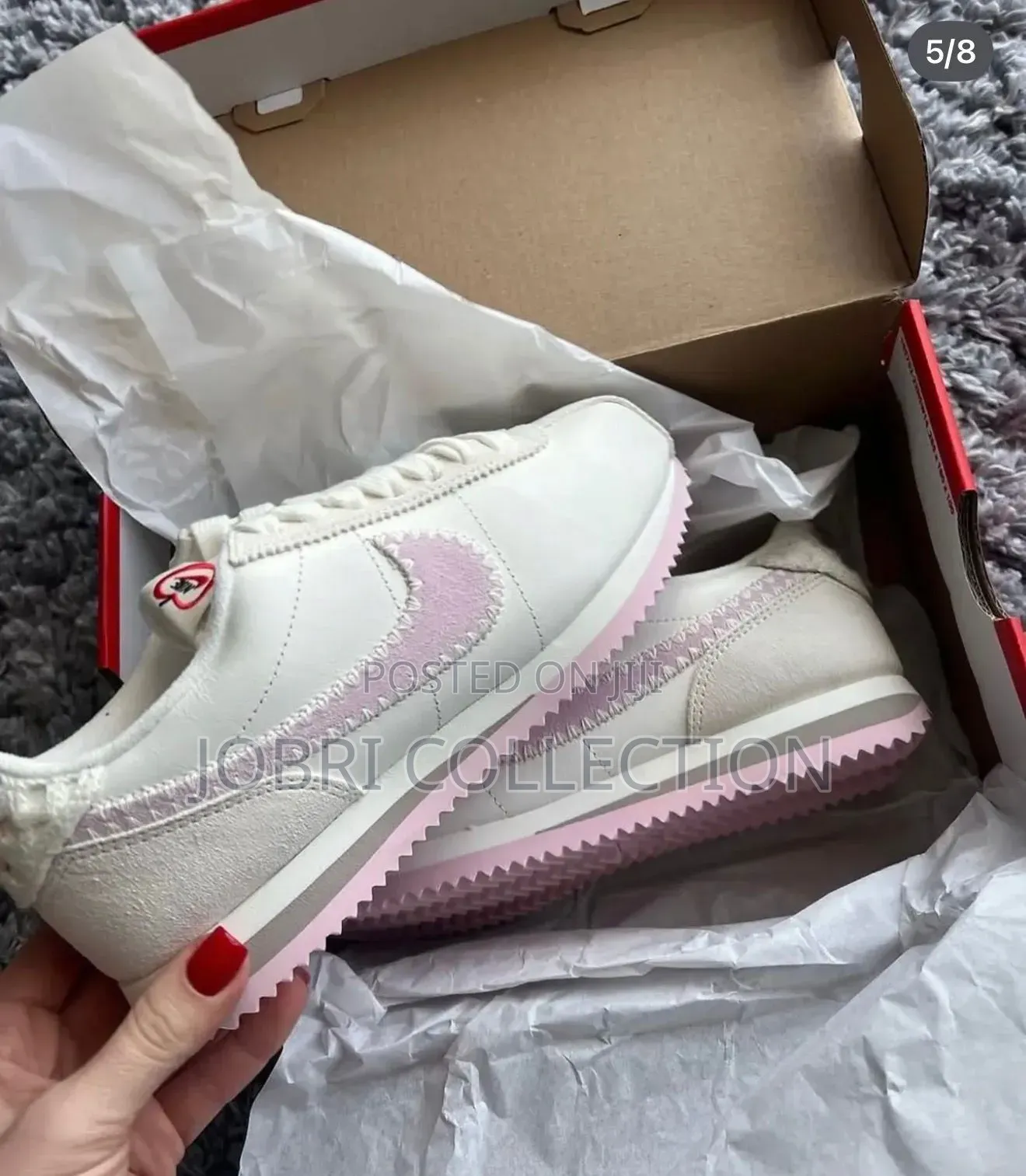 Nike Cortez “Valentines Day “
Quality Sneakers