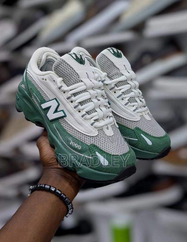 New Balance 1000 - thumbnail 2