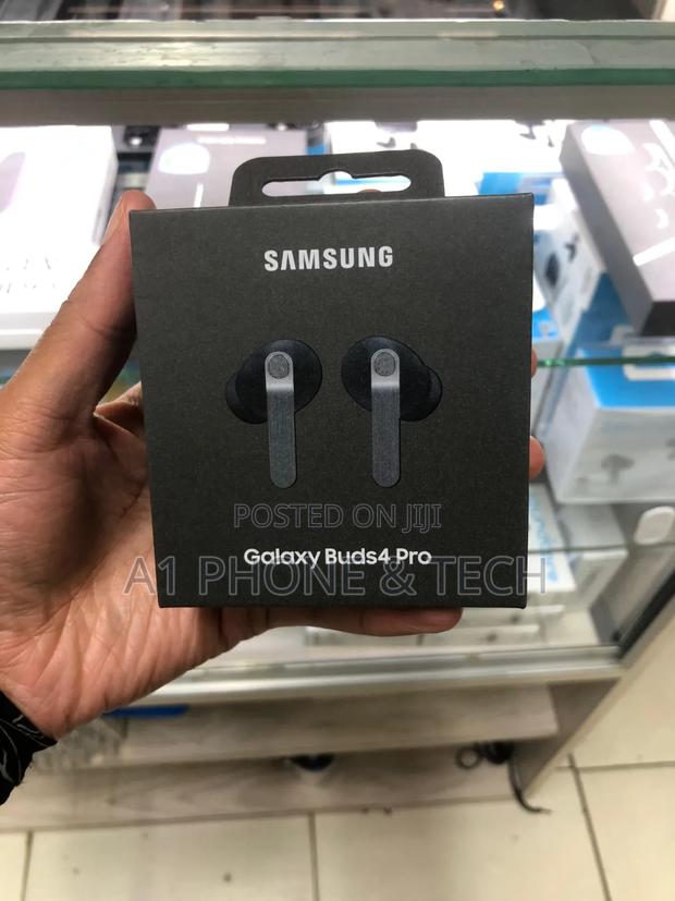 Galaxy Buds 4 Pro - thumbnail 2