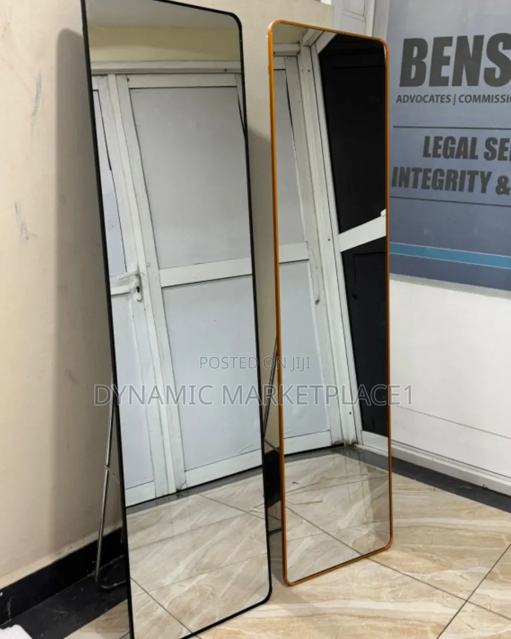 Execution Large Size Dressing Mirror With Stand