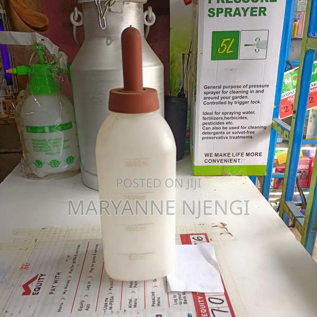 Calf Feeding Bottle - main view