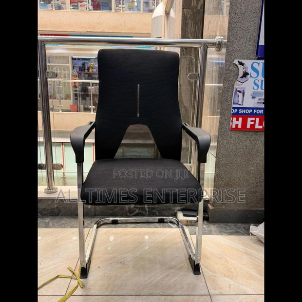 *Mesh Non -Rolling Guests Office Chair
