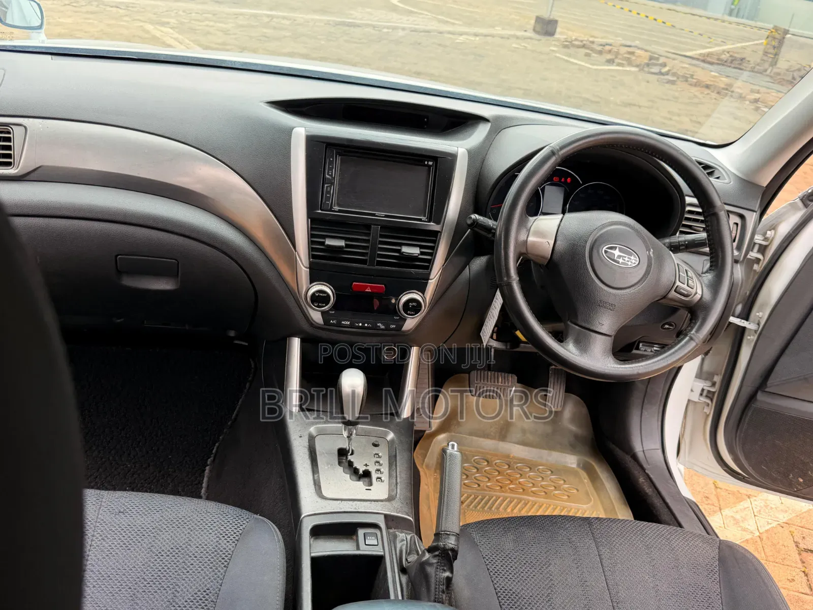 Subaru Forester 2011 White