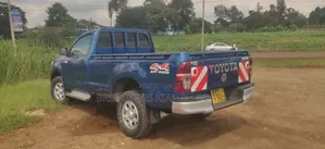 Toyota Hilux 2.5 D-4D 4X4 SRX 2010 Blue