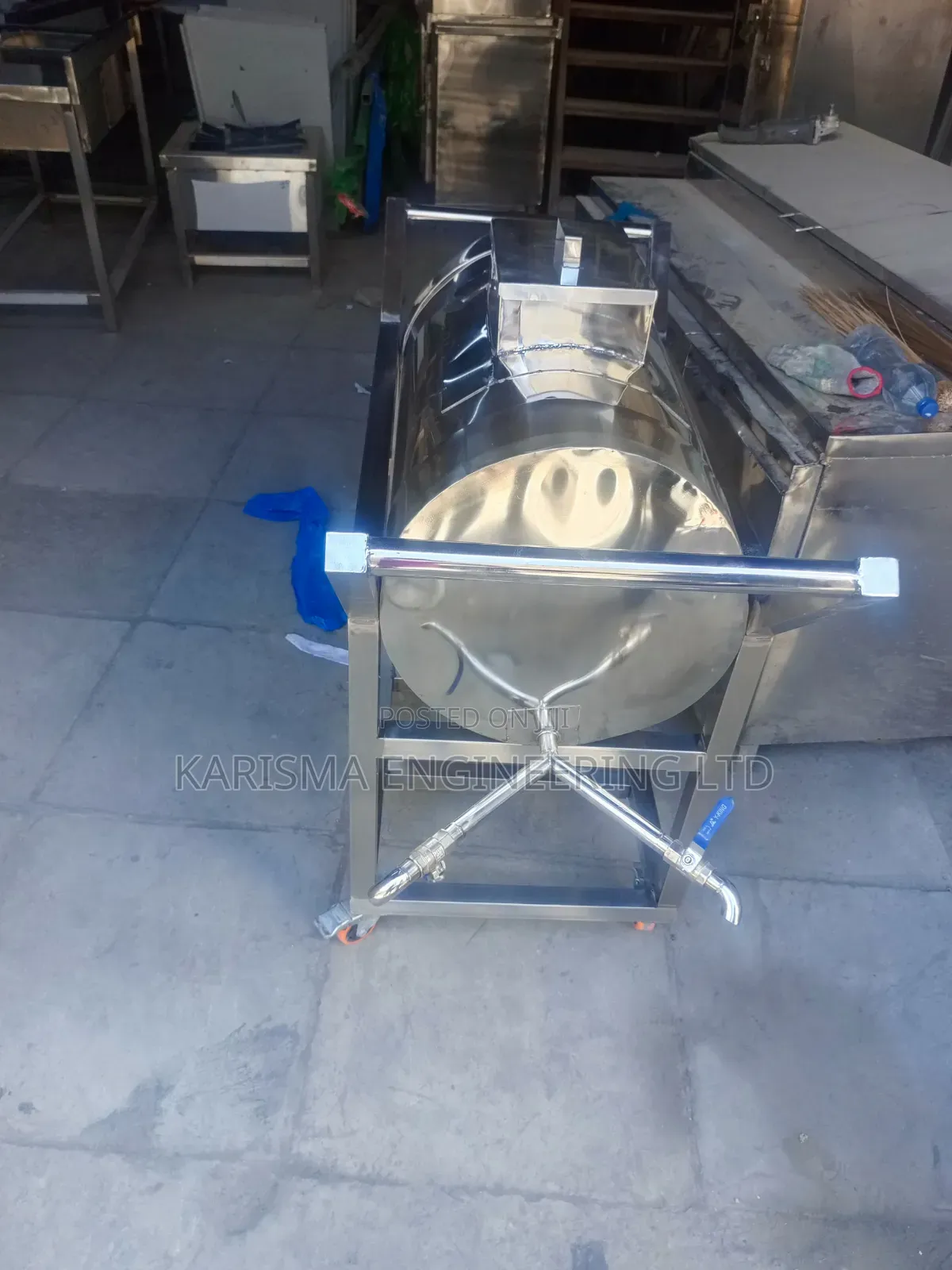 Institutional Tea Urn