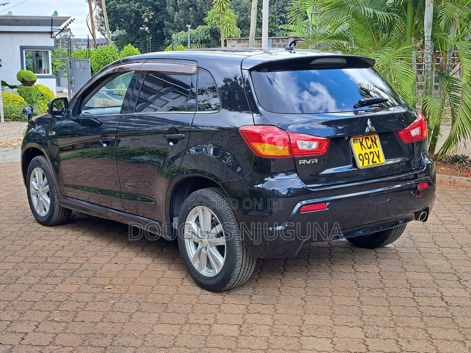 Mitsubishi RVR 2010 Black