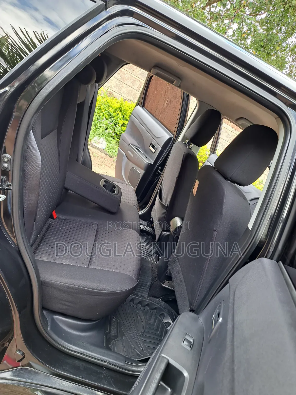 Mitsubishi RVR 2010 Black