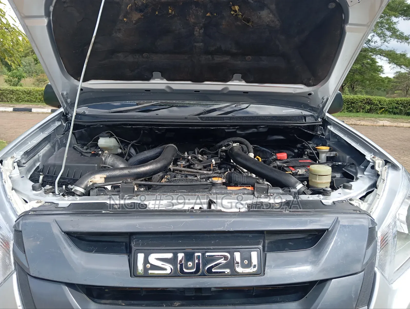 Isuzu D-MAX 2021 Silver