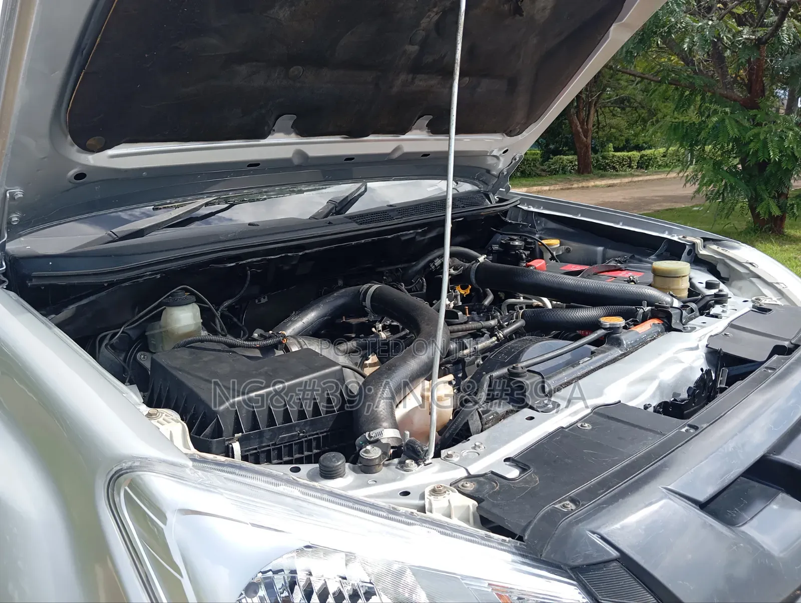 Isuzu D-MAX 2021 Silver