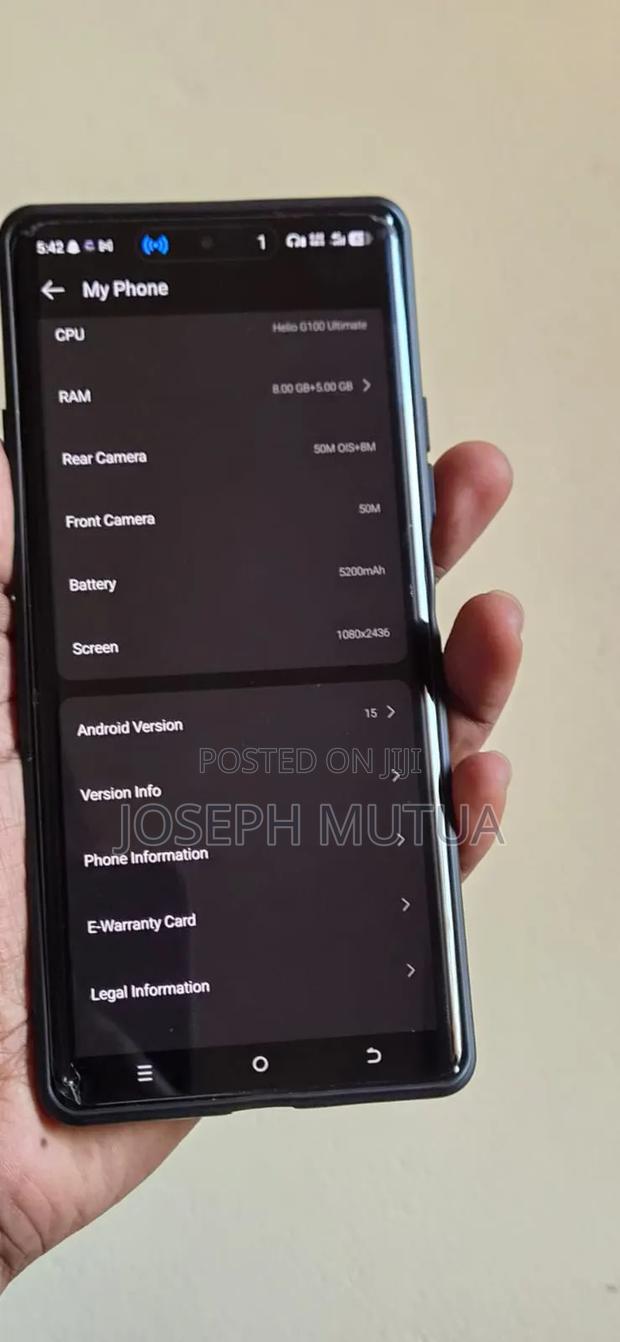 Tecno Camon 40 Pro 4G 256 GB Black - thumbnail 3