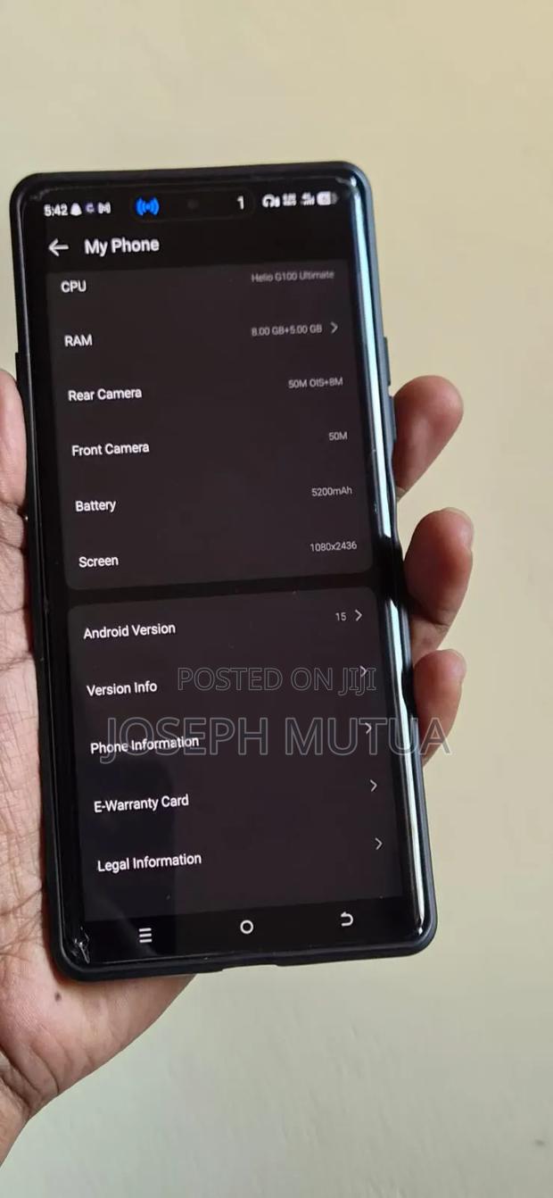Tecno Camon 40 Pro 4G 256 GB Black - thumbnail 4