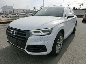 Audi Q5 2.0T Premium AWD quattro 2019 White