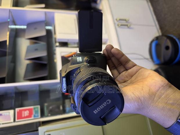 Canon 250 D - thumbnail 2