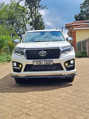 Toyota Land Cruiser Prado 2.8 D-4D 2015 White